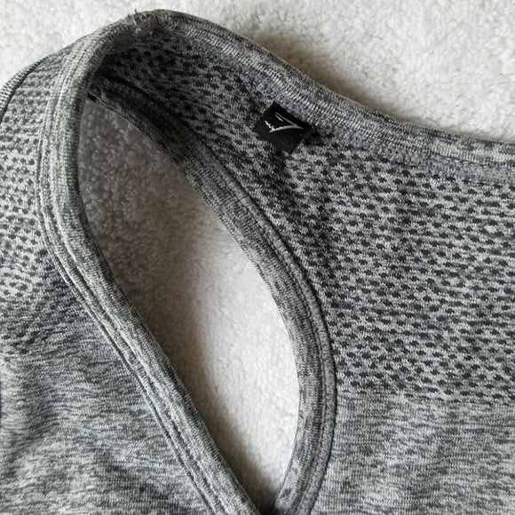 Gymshark Ombre Seamless Sports Bra - Picture 5 of 6